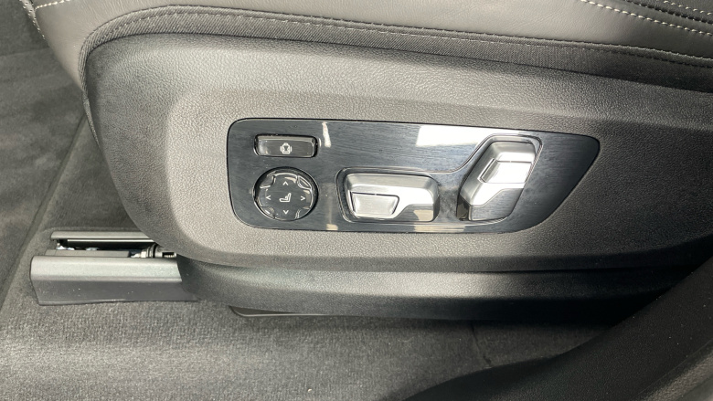 BMW X5 xDrive30d MHT M Sport 5dr Auto Diesel Estate